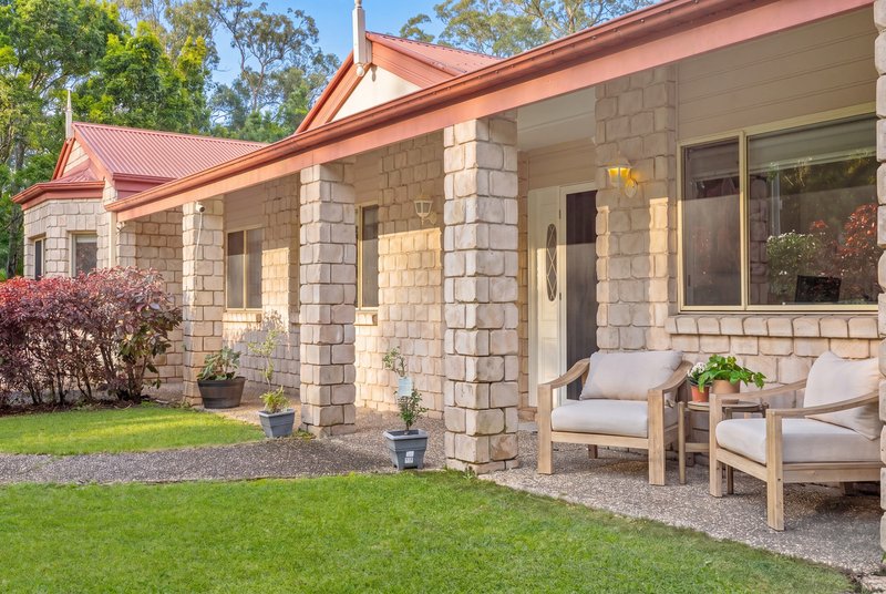 Photo - 49 Birdlife Court, Nerang QLD 4211 - Image 19