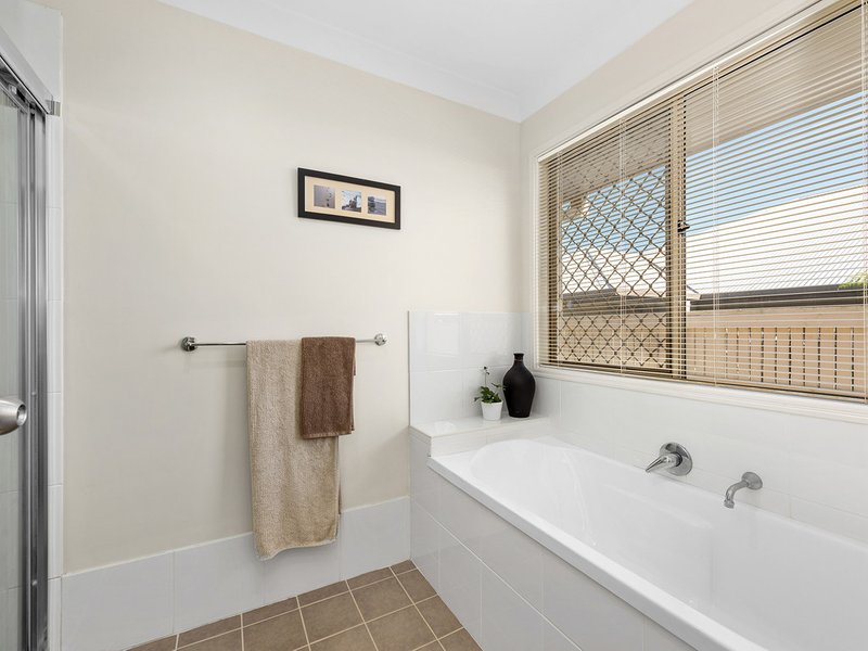 Photo - 49 Blackall Road, Murrumba Downs QLD 4503 - Image 19