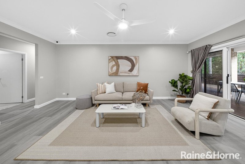 Photo - 49 Blackwood Circuit, Cameron Park NSW 2285 - Image 2