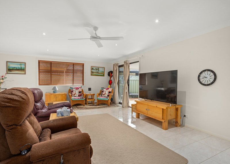 Photo - 49 Bluehaven Drive, Old Bar NSW 2430 - Image 4