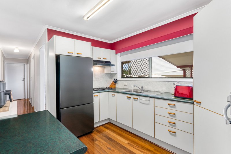 Photo - 49 Bramcote Street, Chermside West QLD 4032 - Image 5