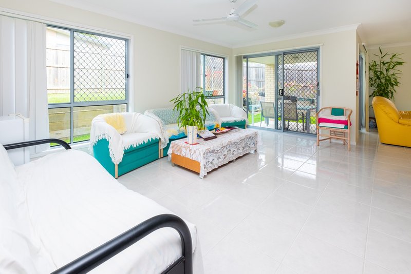 Photo - 49 Breton Street, Sunnybank QLD 4109 - Image 5