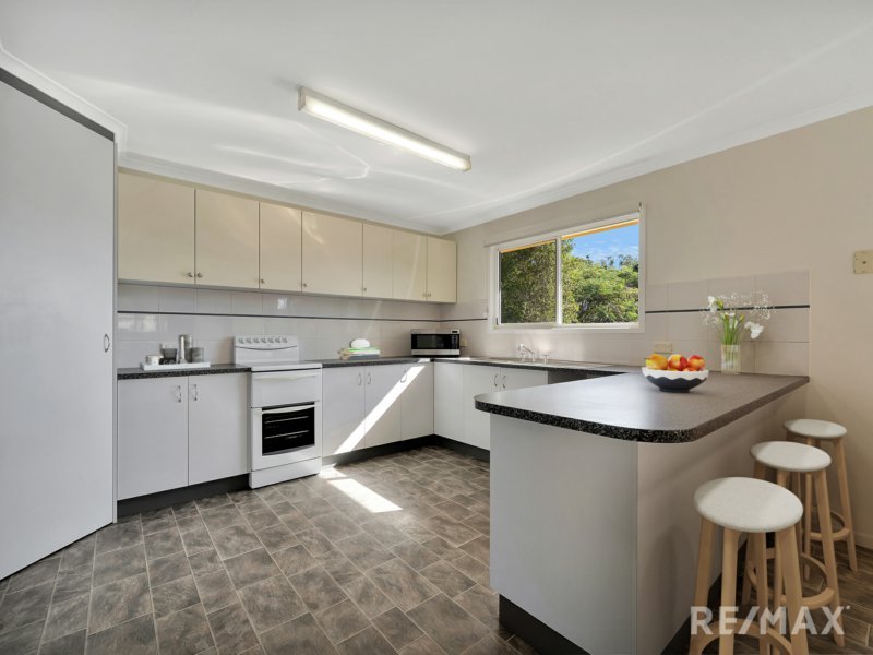 Photo - 49 Brooklands Dve , Beaudesert QLD 4285 - Image 4