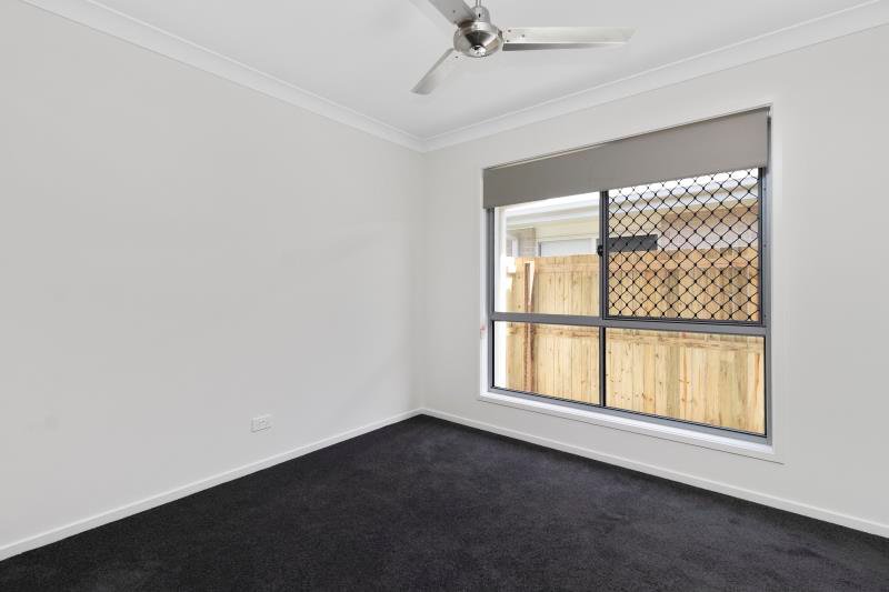 Photo - 49 Bunya Crescent, Caboolture South QLD 4510 - Image 6