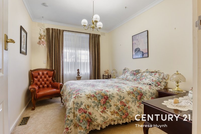 Photo - 49 Burden Street, Springvale VIC 3171 - Image 7