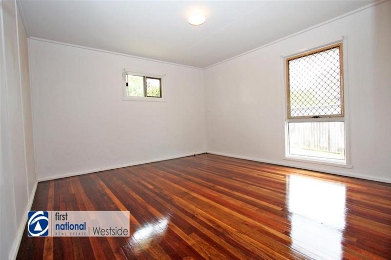 Photo - 49 Caldwell Street, Goodna QLD 4300 - Image 18