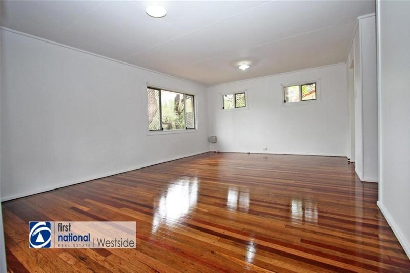 Photo - 49 Caldwell Street, Goodna QLD 4300 - Image 19