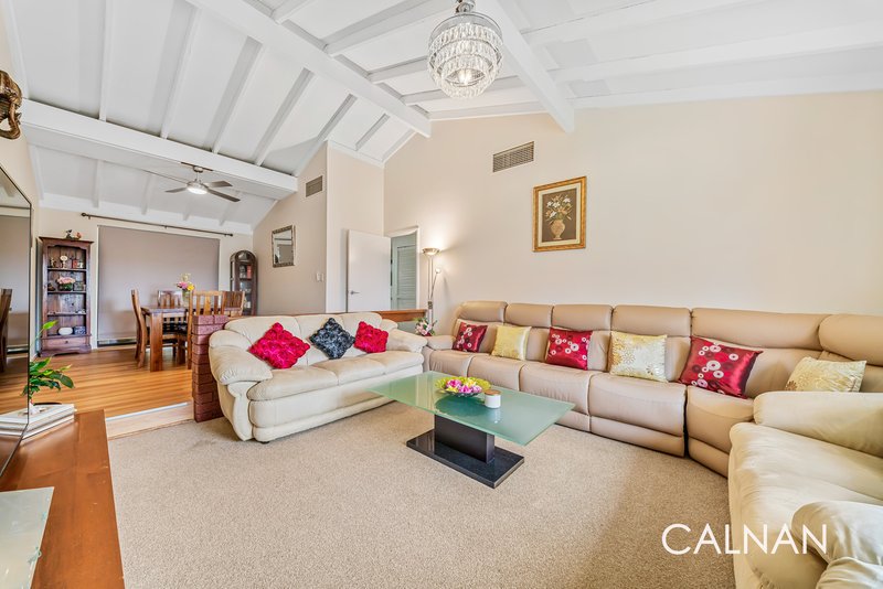 Photo - 49 Calley Drive, Leeming WA 6149 - Image 2