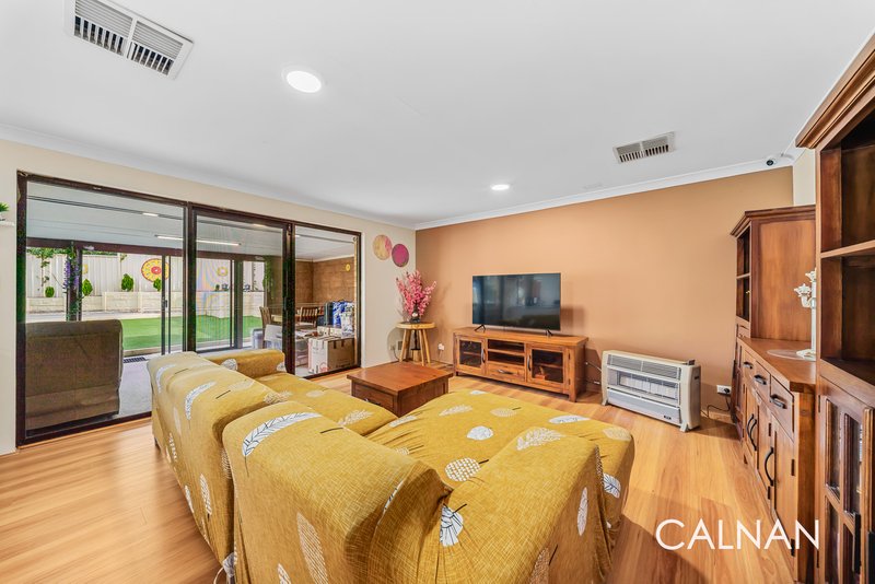Photo - 49 Calley Drive, Leeming WA 6149 - Image 13
