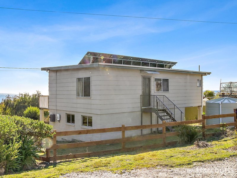 Photo - 49 Campbell Street, Weymouth TAS 7252 - Image 3