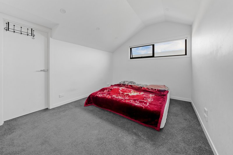 Photo - 4/9 Canterbury Street, Deer Park VIC 3023 - Image 7