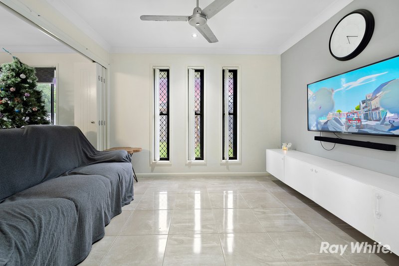 Photo - 49 Carew Street, Yarrabilba QLD 4207 - Image 5