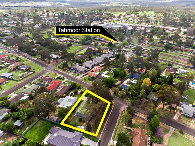 Photo - 49 Castlereagh Street, Tahmoor NSW 2573 - Image 2