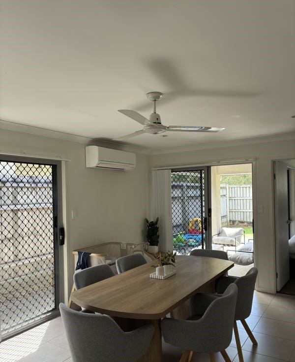 Photo - 49 Centenary Court, Warner QLD 4500 - Image 8