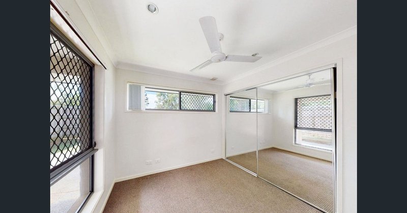 Photo - 49 Centenary Court, Warner QLD 4500 - Image 9