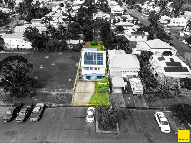 Photo - 49 Charles Street, Parramatta Park QLD 4870 - Image 1