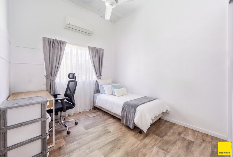 Photo - 49 Charles Street, Parramatta Park QLD 4870 - Image 9