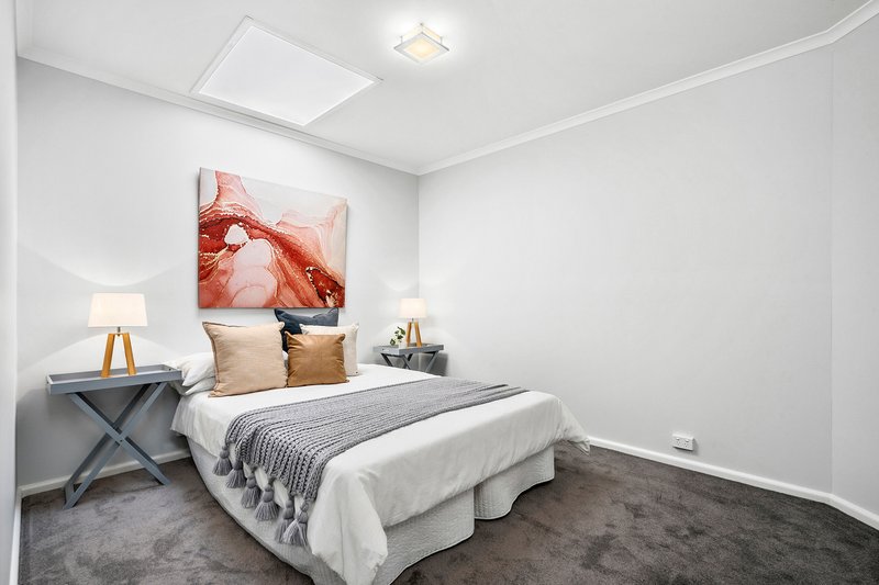 Photo - 49 Chaucer Street, Hamlyn Heights VIC 3215 - Image 11