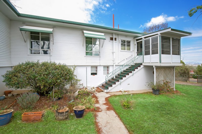 Photo - 49 Chelmsford Street, Tamworth NSW 2340 - Image 13