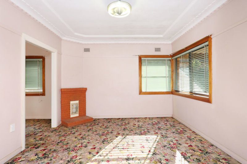 Photo - 49 Chisholm Rd , Auburn NSW 2144 - Image 6