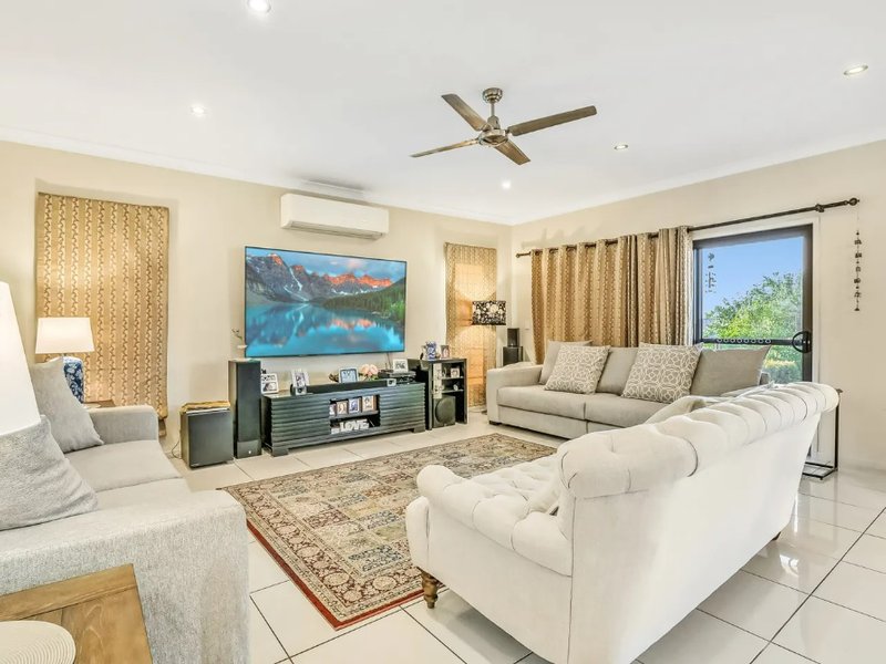 Photo - 49 Christensen Street, Urraween QLD 4655 - Image 13