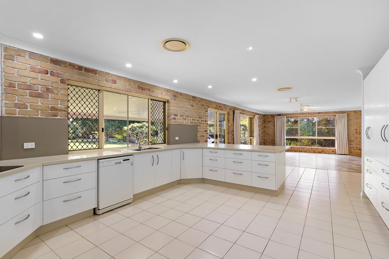 Photo - 49 Christensens Rd , Hunchy QLD 4555 - Image 5