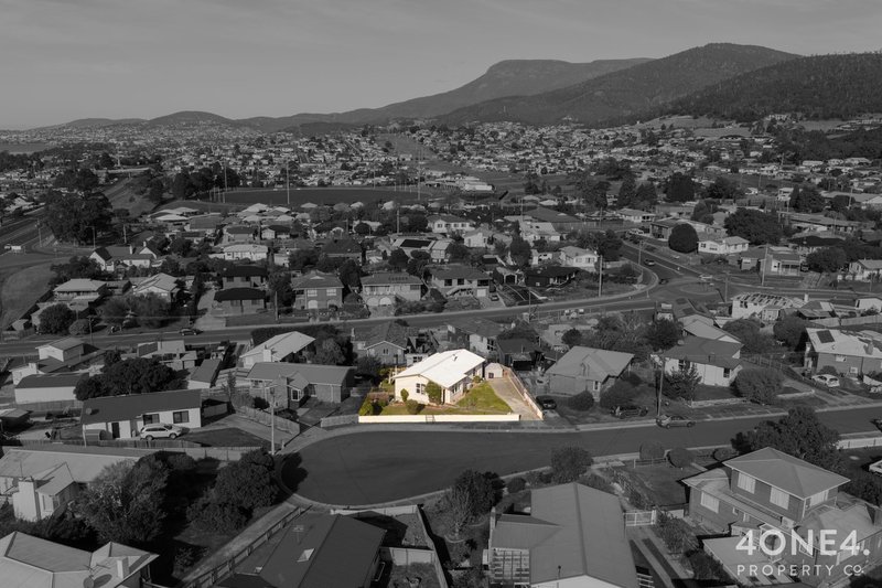 Photo - 49 Cleburne Street, Claremont TAS 7011 - Image 15