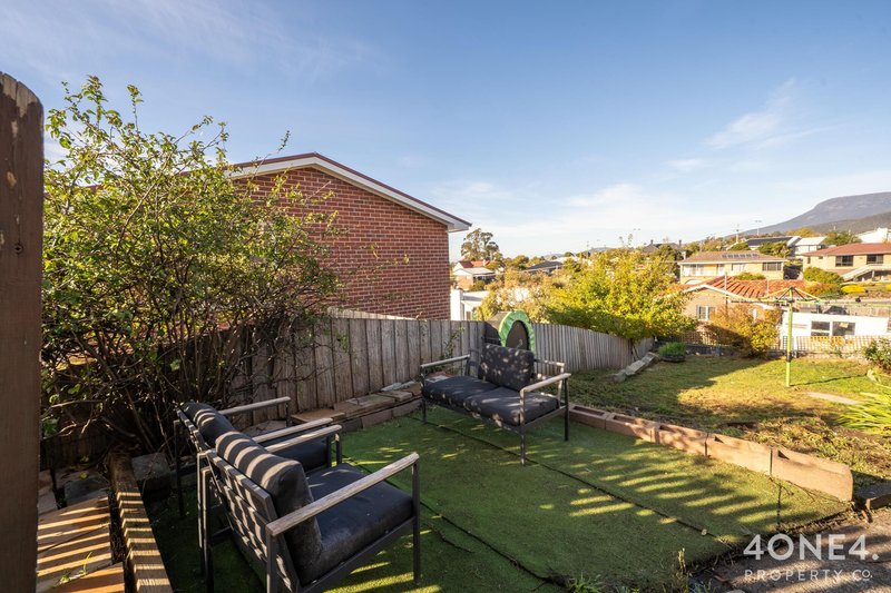 Photo - 49 Cleburne Street, Claremont TAS 7011 - Image 16
