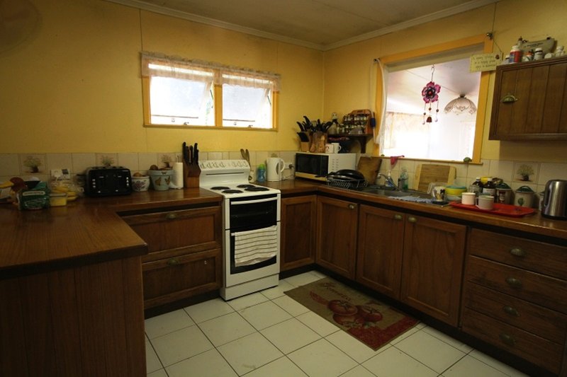 Photo - 49 Clematis St , Gympie QLD 4570 - Image 3