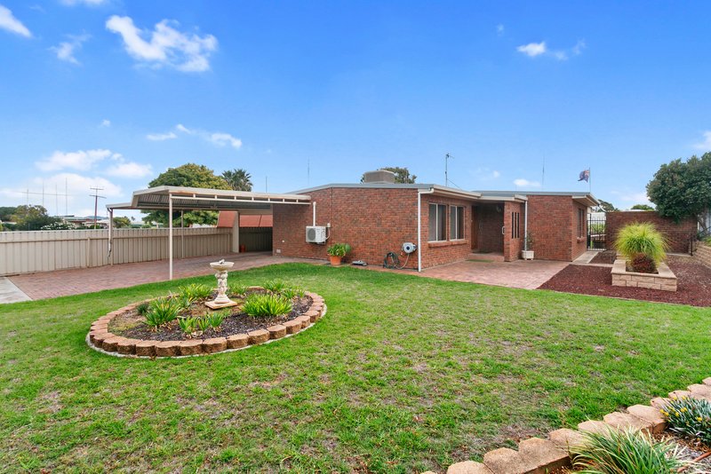 Photo - 49 Coast Road, Moonta Bay SA 5558 - Image 3