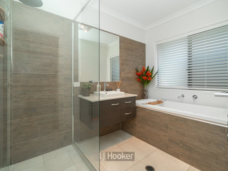 Photo - 49 Cobblestone Avenue, Logan Reserve QLD 4133 - Image 14