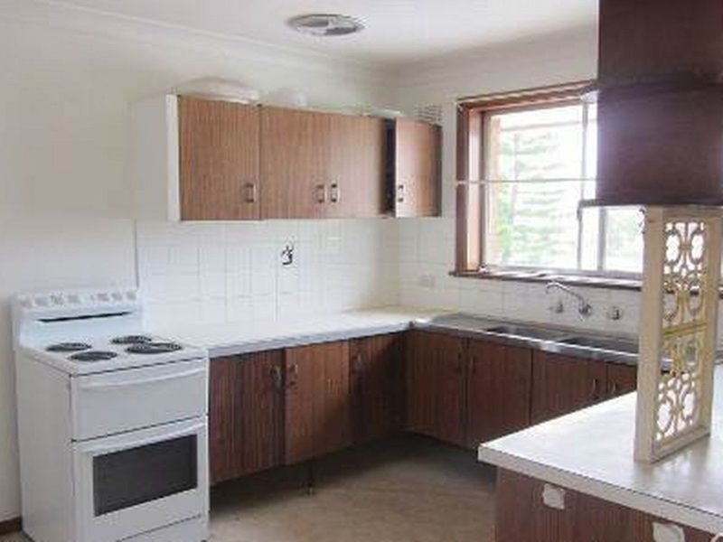 Photo - 49 Codrington Street, Fairfield NSW 2165 - Image 4