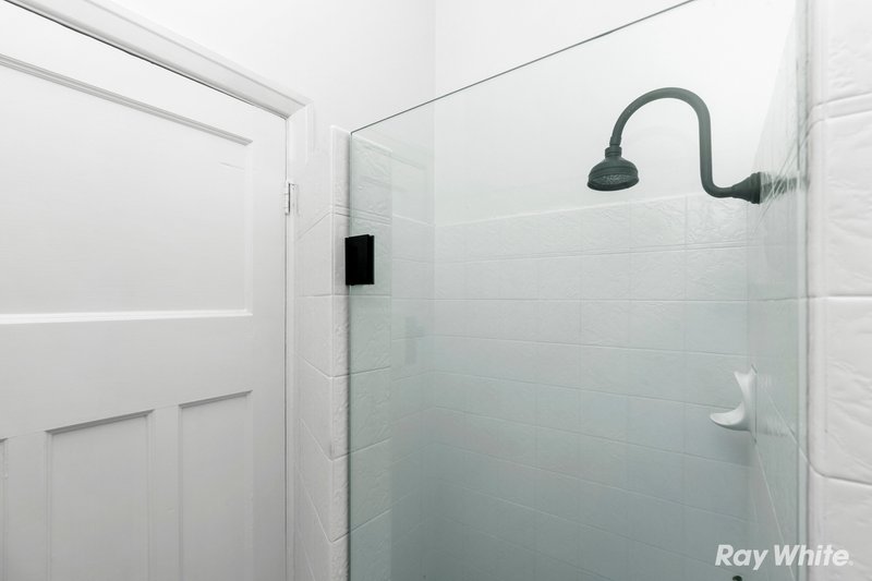 Photo - 49 Collins Street, Turvey Park NSW 2650 - Image 12