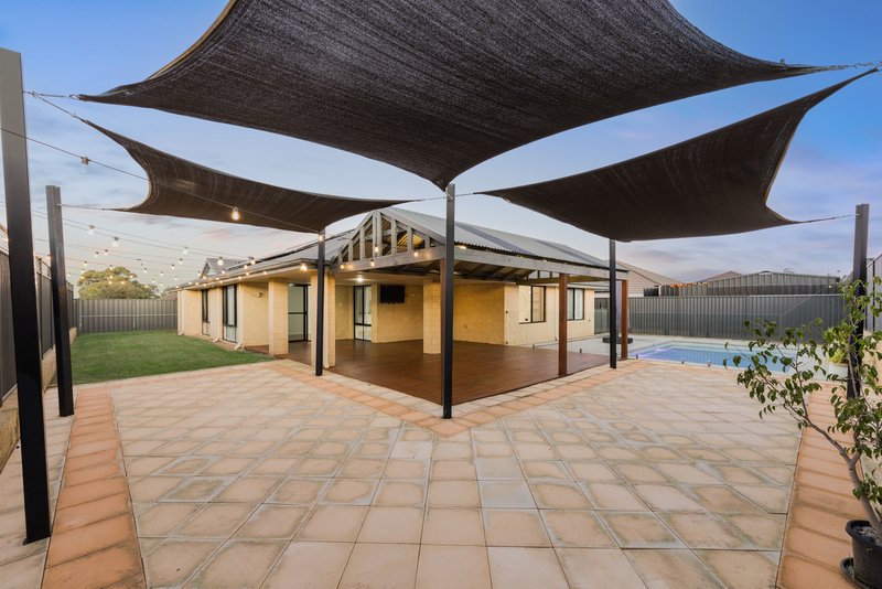 Photo - 49 Coolimba Turn, Baldivis WA 6171 - Image 2
