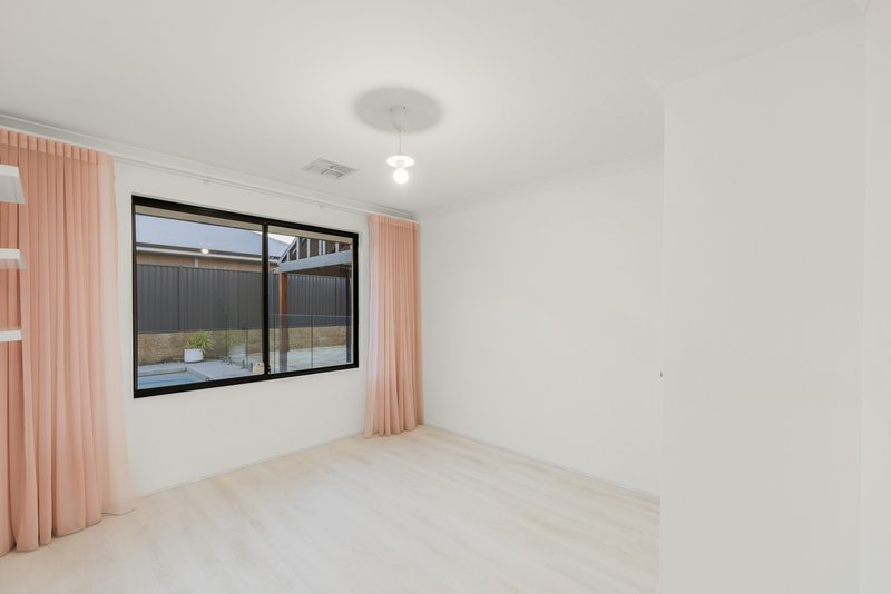 Photo - 49 Coolimba Turn, Baldivis WA 6171 - Image 31