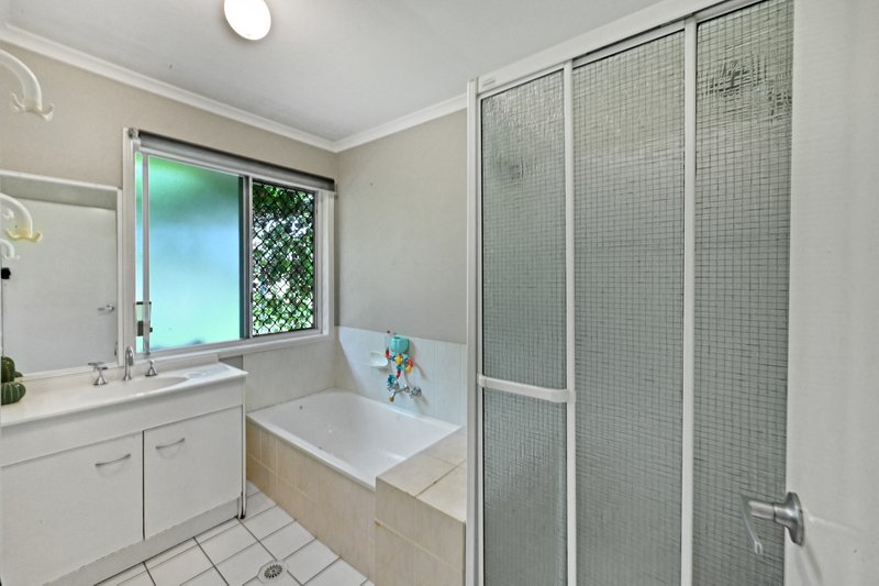 Photo - 49 Copperfield Drive, Eagleby QLD 4207 - Image 13