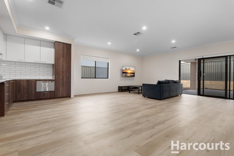 Photo - 49 Coronado Way, Madora Bay WA 6210 - Image 3