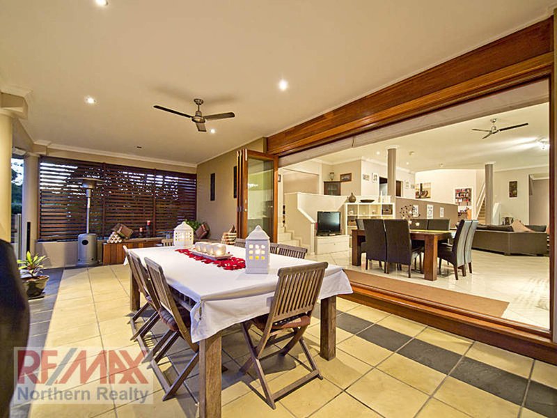 Photo - 49 Cressbrook Drive, Albany Creek QLD 4035 - Image 10