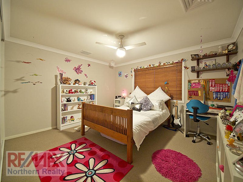 Photo - 49 Cressbrook Drive, Albany Creek QLD 4035 - Image 21