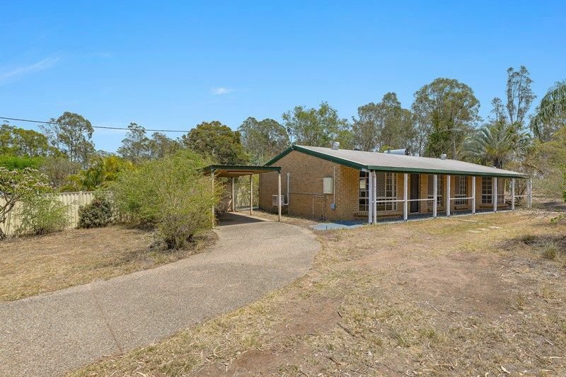 Photo - 49 Cudgee Street, Redbank Plains QLD 4301 - Image 3