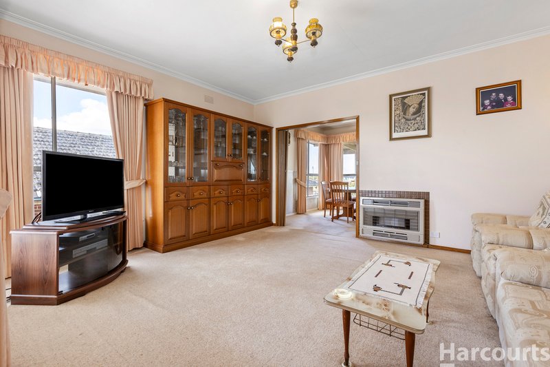 Photo - 49 Curtin Street, Bell Park VIC 3215 - Image 3