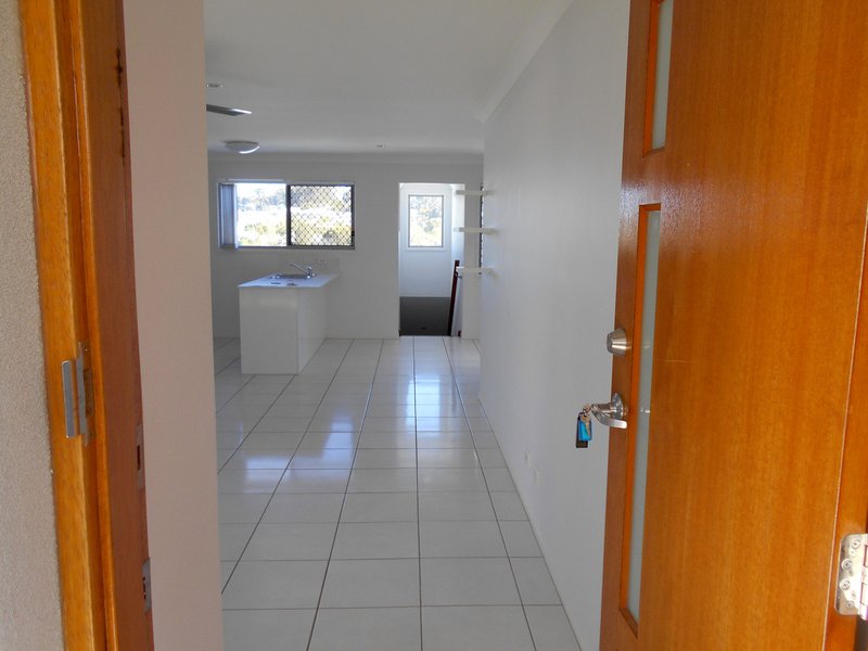 Photo - 49 Damian Leeding Way, Upper Coomera QLD 4209 - Image 3