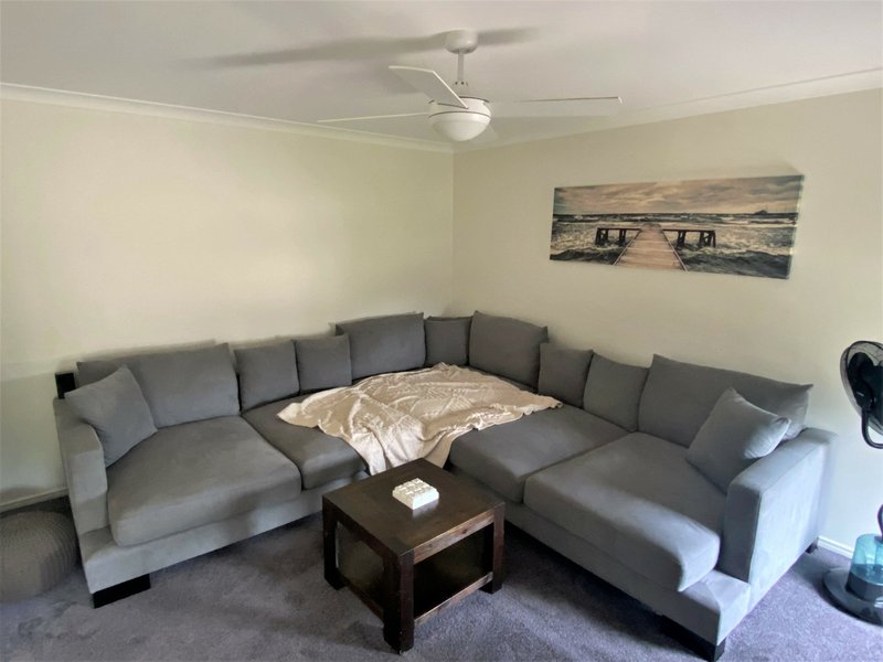 Photo - 49 Darryl Crescent, Kingaroy QLD 4610 - Image 8