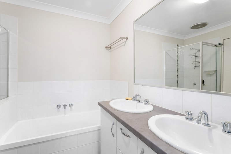 Photo - 4/9 David Street, Burpengary QLD 4505 - Image 12