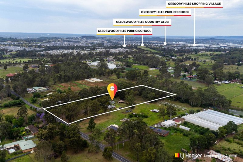 Photo - 49 Deepfields Road, Catherine Field NSW 2557 - Image 3