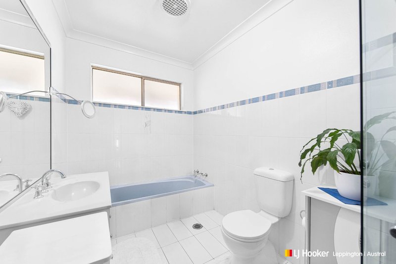 Photo - 49 Deepfields Road, Catherine Field NSW 2557 - Image 12