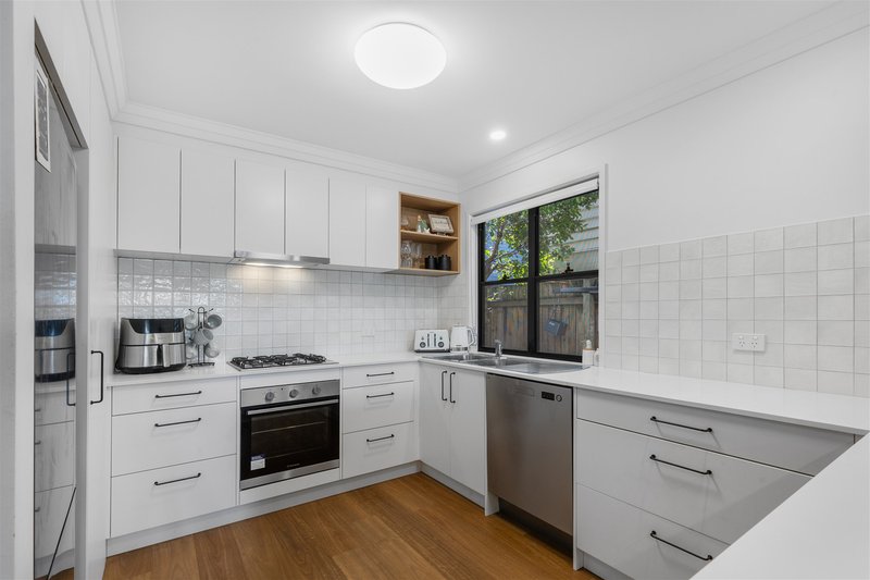 Photo - 49 Denham Street, Annerley QLD 4103 - Image 6