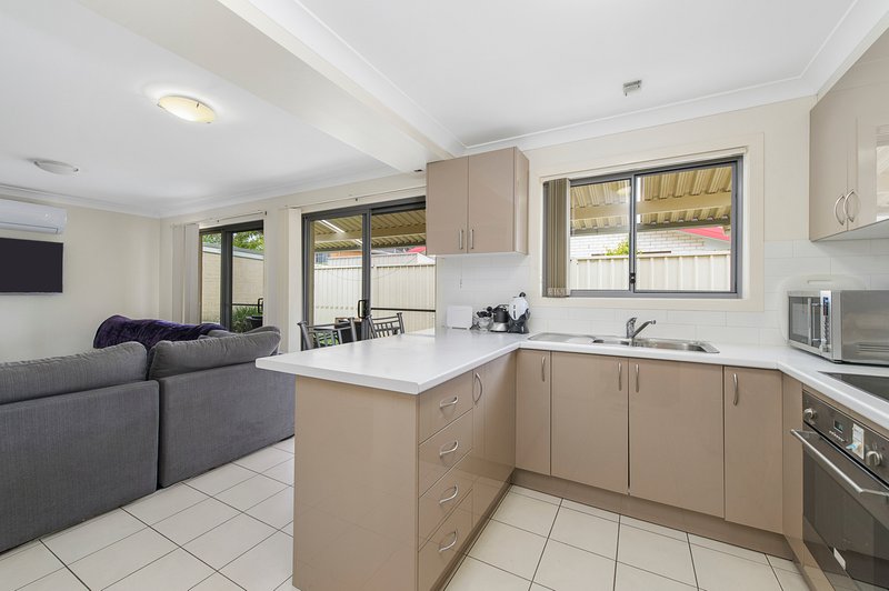 Photo - 4/9 Denham Street, Port Macquarie NSW 2444 - Image 4