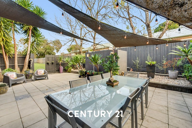 Photo - 49 Derring Lane, Cheltenham VIC 3192 - Image 8