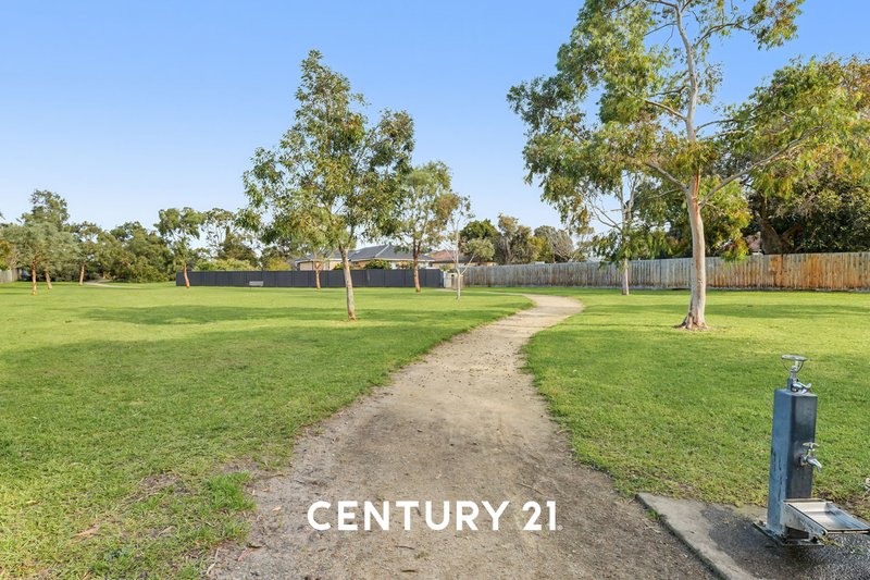 Photo - 49 Derring Lane, Cheltenham VIC 3192 - Image 18